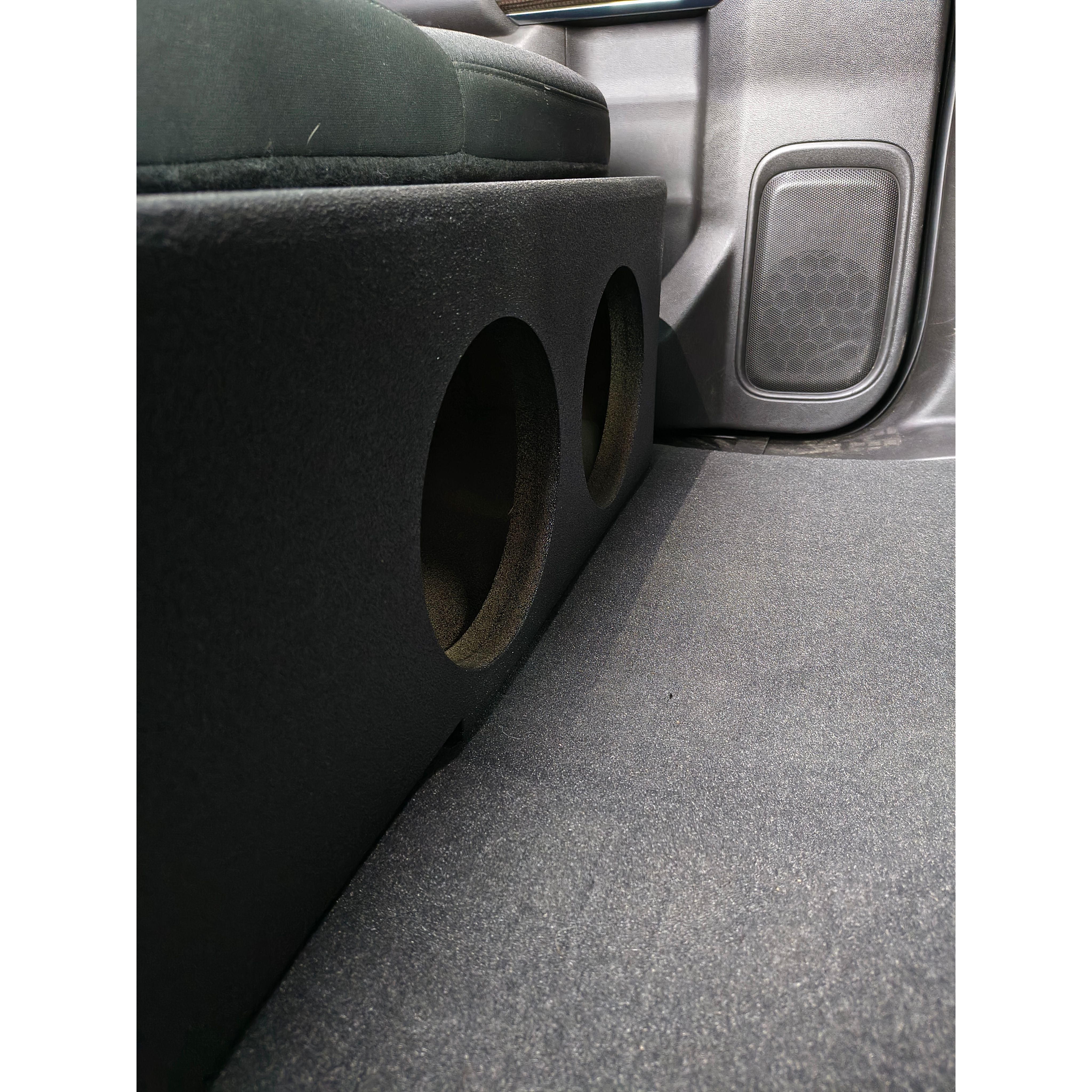 Dual 8" Chevy/GMC 19-26 Crew Cab Subwoofer Box (Fits Sundown X8 v4) With Rounded Corner